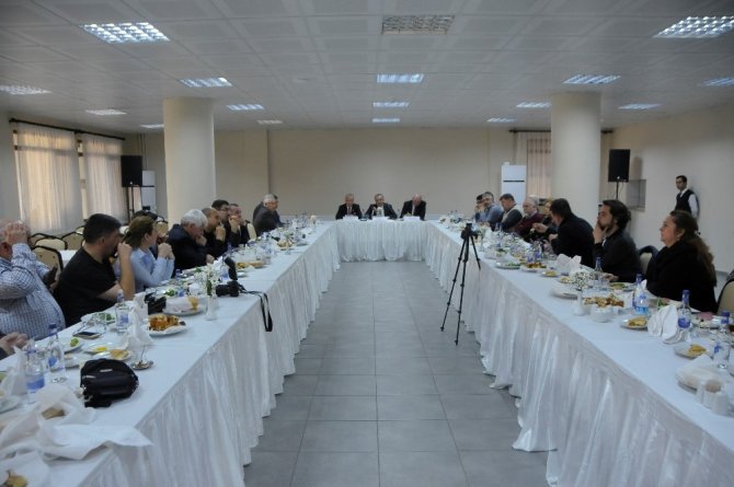 Edirne’nin turizmi için gazetecileri dinledi