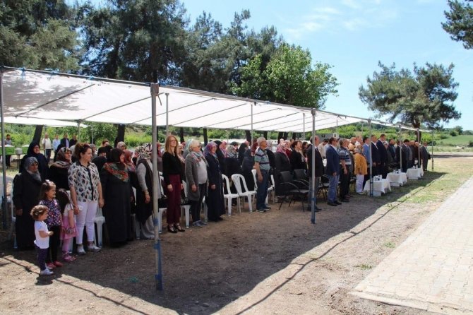 Bahçeli Köyü’nde anıt mezar ve savaş galerisi açıldı