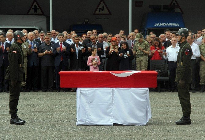 Şehit Jandarma Er Fatih Çaybaşı için tören düzenlendi