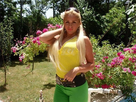 İranlı kızlar sosyal medyayı sallıyor galerisi resim 8