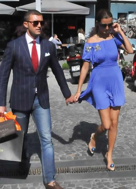 Tuğba Özay ve  Eşi Ludoviç Fattizzo galerisi resim 1