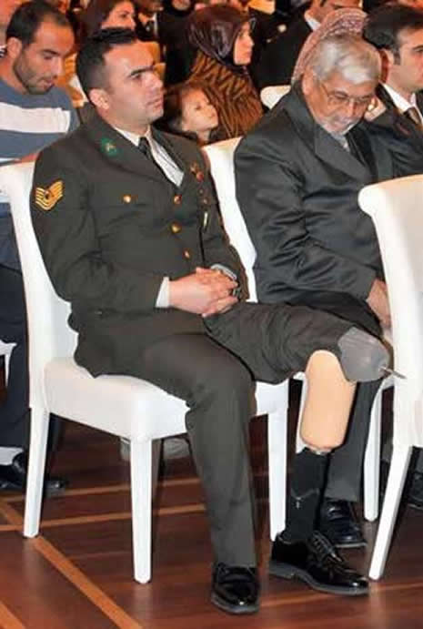 Abdullah Gül'ün en zor anları galerisi resim 17
