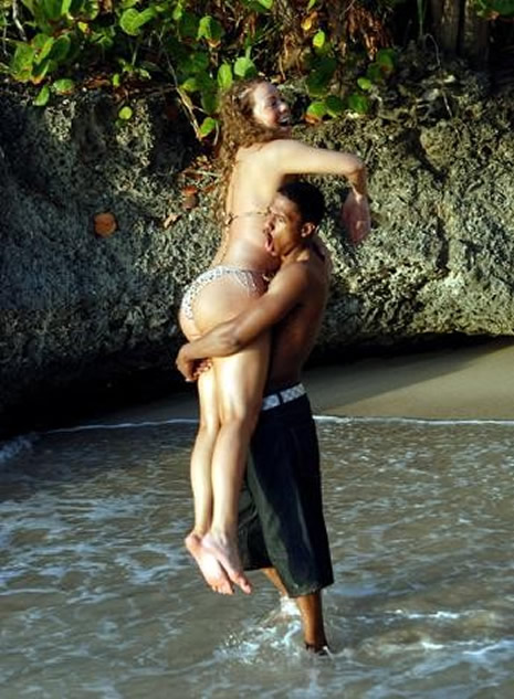 Plaja damgasını vuran ünlüler galerisi resim 35