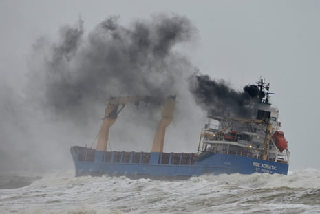 Kilyos açıklarında can pazarı galerisi resim 3