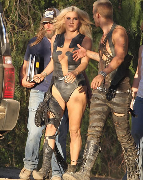 Evet bir hayaletle seviştim galerisi resim 4