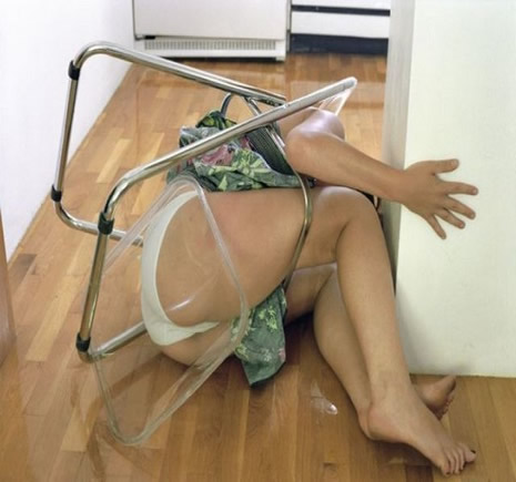 Bir terslik var galerisi resim 1