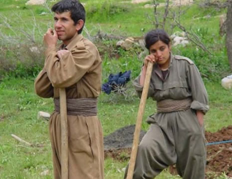 PKK'lının üzerinden çıkan fotoğraflar galerisi resim 11