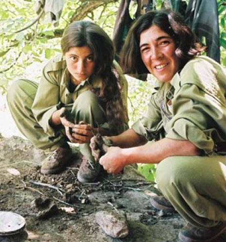 PKK'lının üzerinden çıkan fotoğraflar galerisi resim 6