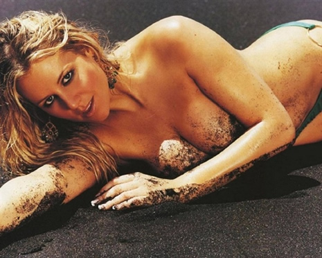  Abi Titmuss' dan süper pozlar galerisi resim 13