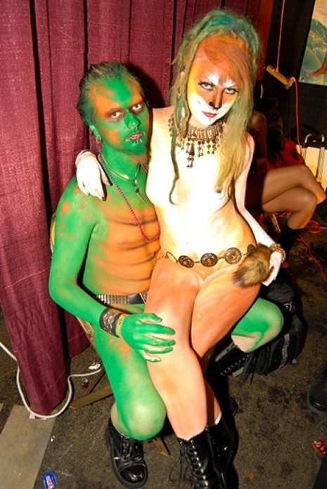 Çıplaklar kampı tadında festival galerisi resim 4