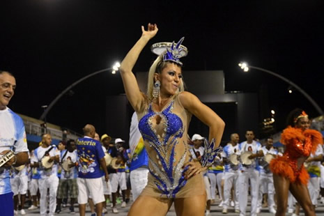 Rio karnavalı başlıyor galerisi resim 1