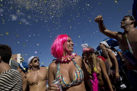 Rio karnavalı başlıyor galerisi resim 13