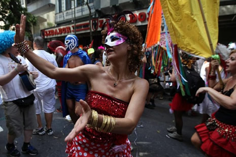 Rio karnavalı başlıyor galerisi resim 4