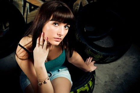 Otomobil tutkusu galerisi resim 1