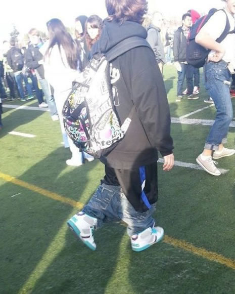 En acayip kıyafetler galerisi resim 2