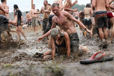 Bunlar da 'kirli kızlar' galerisi resim 15