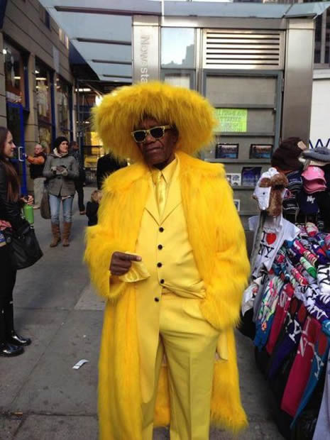 En acayip kıyafetler galerisi resim 6