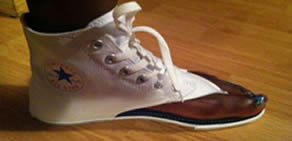 En acayip kıyafetler