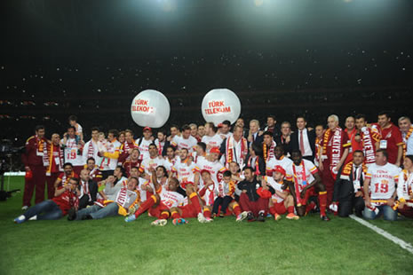 ŞAMPİYON GALATASARAY galerisi resim 1