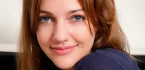 Meryem Uzerli güneşin tadını çıkardı 