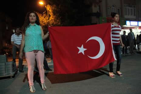 Taksim 10. güne böyle uyandı  galerisi resim 12