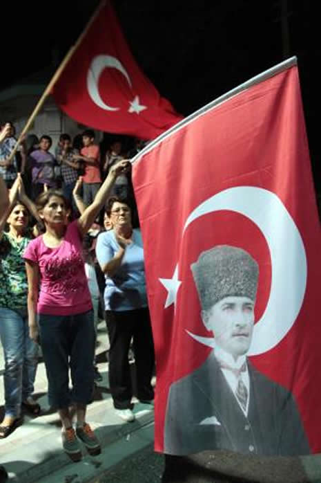 Taksim 10. güne böyle uyandı  galerisi resim 14