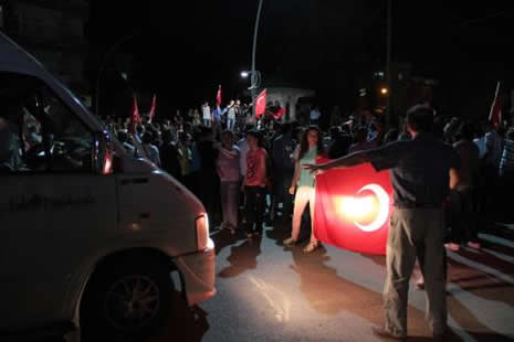 Taksim 10. güne böyle uyandı  galerisi resim 9