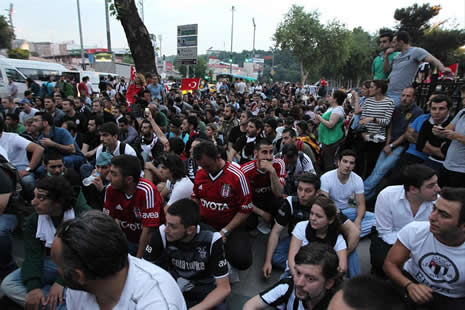 Çarşı'dan camiye teşekkür ziyareti  galerisi resim 5