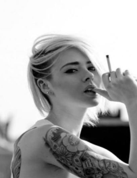 En seksi dövmeler galerisi resim 29