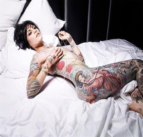 En seksi dövmeler galerisi resim 6