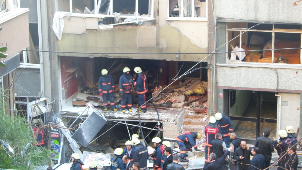 Taksim'de ki patlamanın ayrıntıları galerisi resim 5