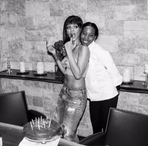 Rihanna'nın en sönük doğum günü galerisi resim 29