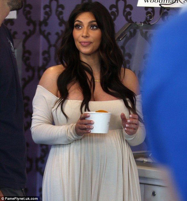 Canlı yayında bunu da yaptı galerisi resim 15