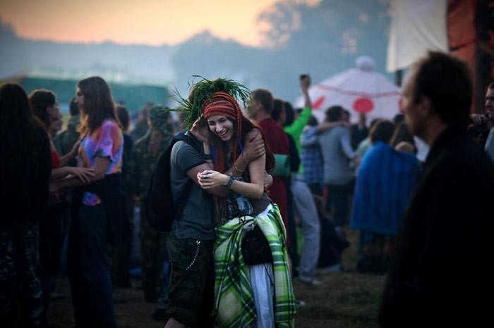 Hippiler ıssız yerlerde buluşuyorlar galerisi resim 1