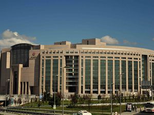 Çağlayan Adliyasi'nde silahlı saldırı