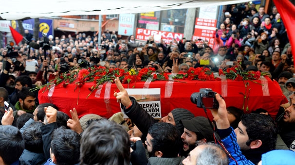 Berkin’in cenazesi Okmeydanı’nda galerisi resim 11
