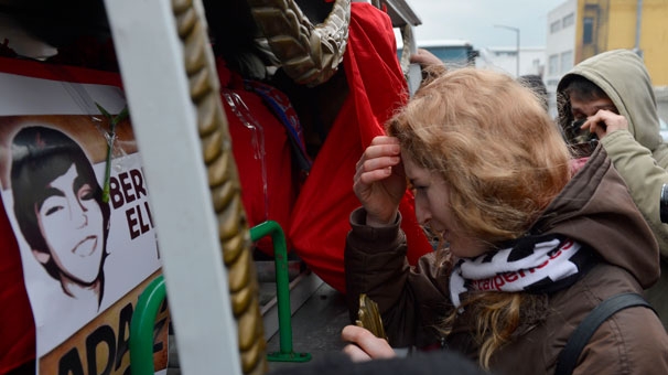 Berkin’in cenazesi Okmeydanı’nda galerisi resim 7