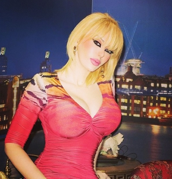 Kedicik Buse sosyal medyayı sallıyor galerisi resim 10