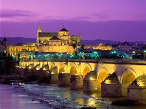 Dünya da görülmesi gereken büyüleyici yerler