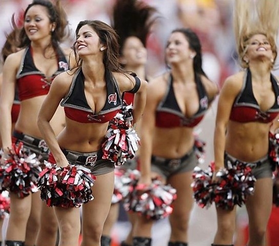 Ponpon kızlar galerisi resim 5