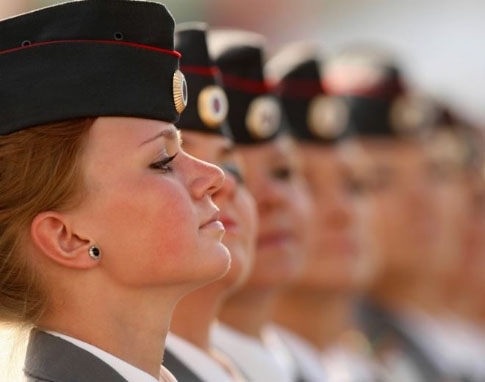 Rus kadın polisler yazı getirdi galerisi resim 17