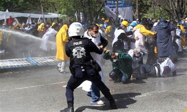 Ankara'da Yatağan işçilerine müdahale galerisi resim 8