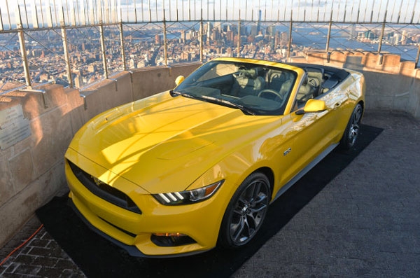 Yeni Mustang Convertible bakın nerede tanıtıldı galerisi resim 1