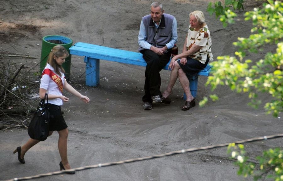 O bankta neler oluyor öyle! galerisi resim 7