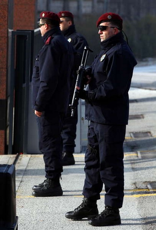 11 soruda yeni MİT galerisi resim 11