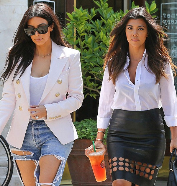 Kim Kardashian'ın bacaklarının haline bakın! galerisi resim 6
