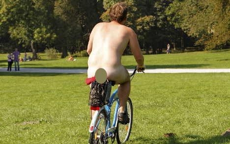 Bu şehirde çıplaklık serbest galerisi resim 13