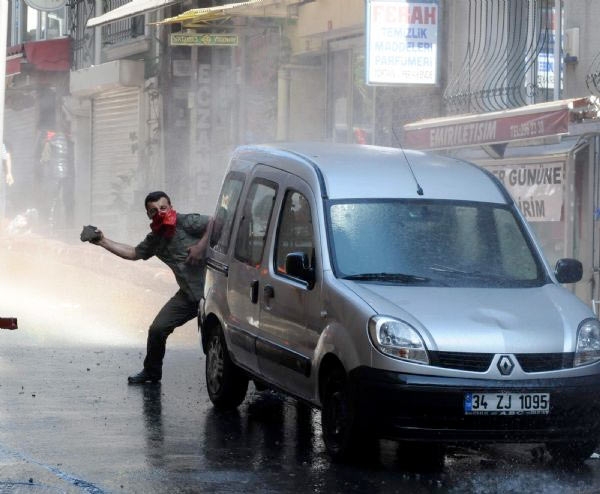 1 mayıs 2013 tarihindeki olaylar galerisi resim 8