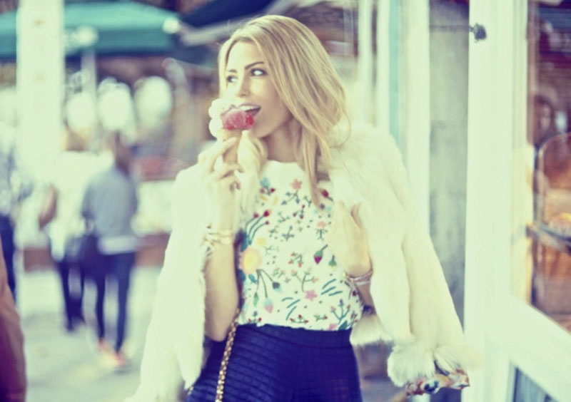 Yolanthe'den İstanbul pozları! galerisi resim 21