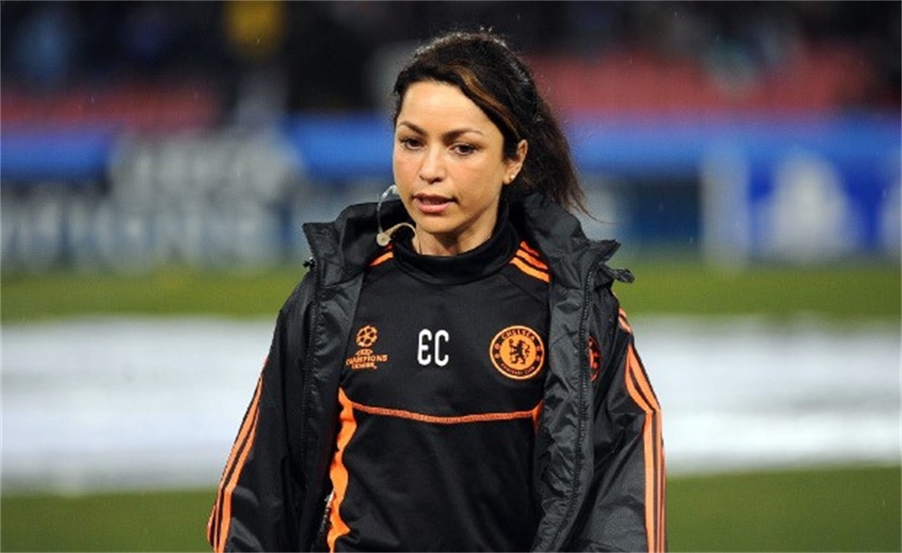 Chelsea'nin güzel yüzü Eva Carneiro galerisi resim 11